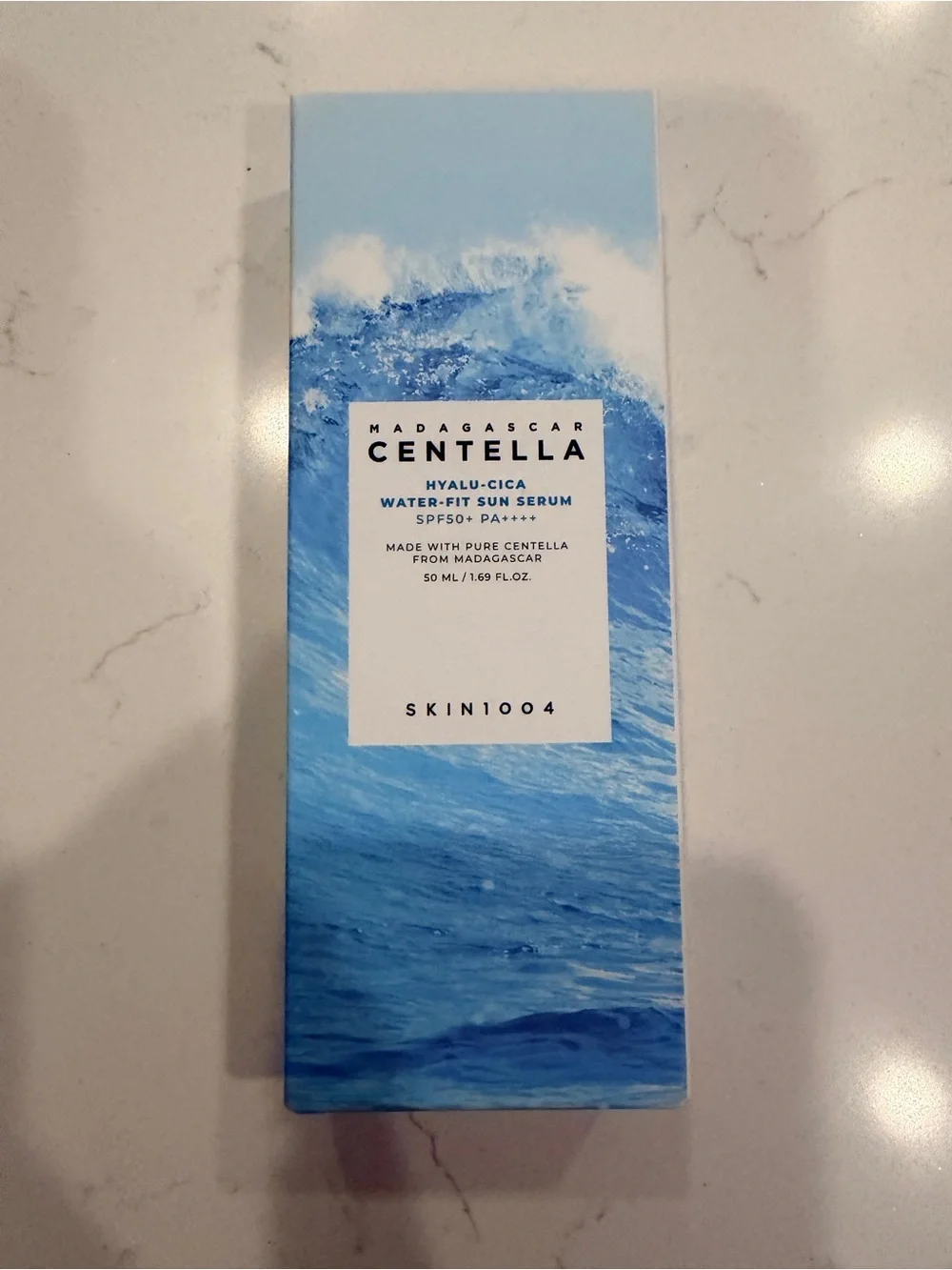 SKIN1004 Madagascar Centella Hyalu-Cica Water-Fit Sun Serum - Blue
